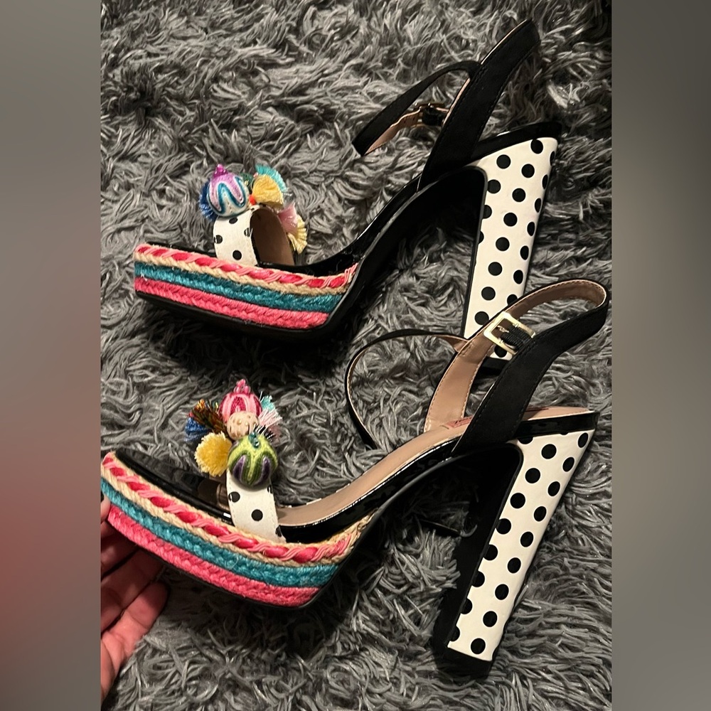 Betsey Johnson Multicolored polka dot heels